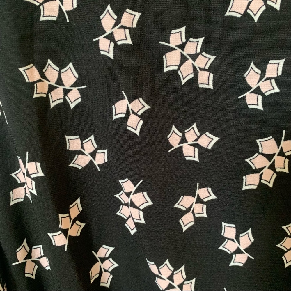 Anne Klein Sleeveless Dress w/Pockets Size 6 Lined Black w/Pink Print - Picture 6 of 11